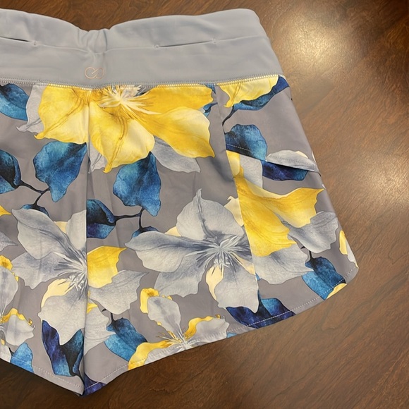 CALIA Running Shorts from Carrie Underwood - Picture 9 of 16